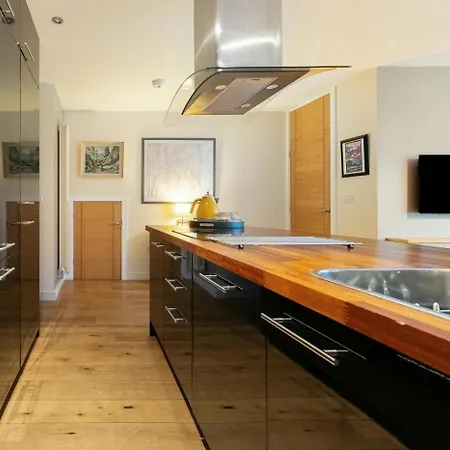 Apartment 2 Bed In Oc-lr015